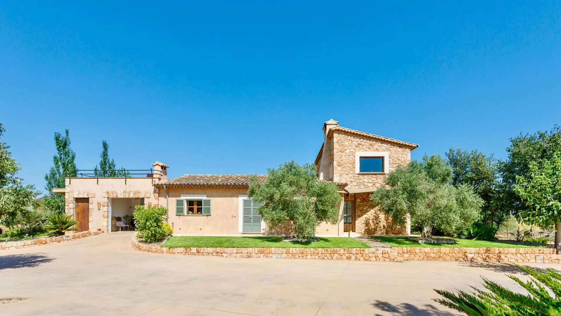 Villa Cas Coix Jacuzzi, Gym & Pool Biniali   Biniali (Majorca)