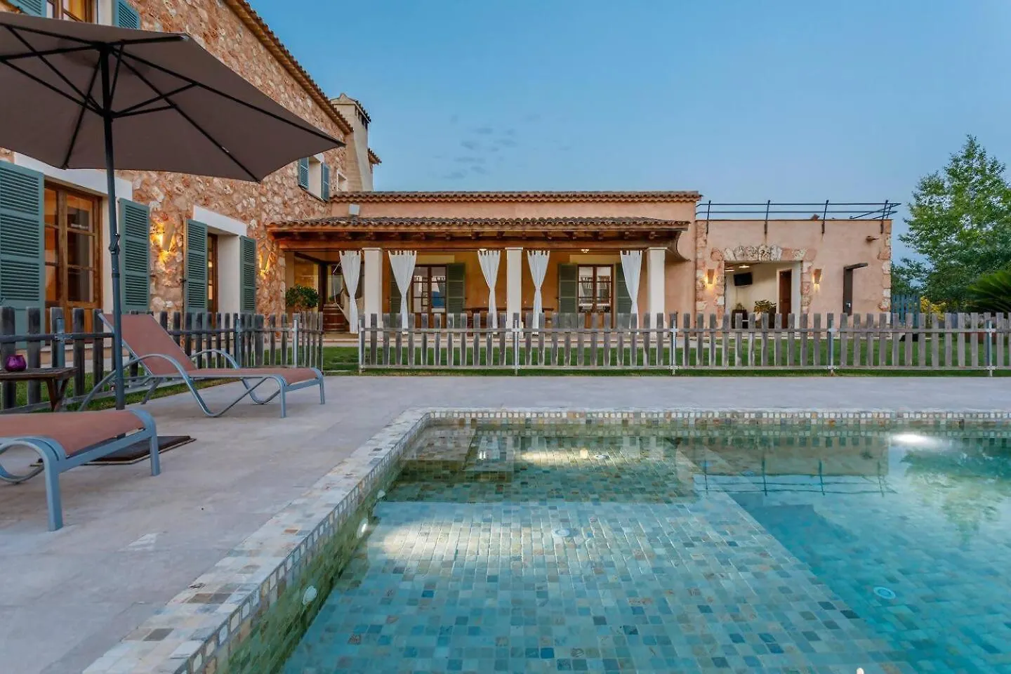Villa Cas Coix Jacuzzi, Gym & Pool Biniali